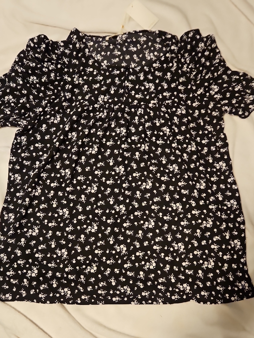 Black Floral Short Sleeve Blouse - Women